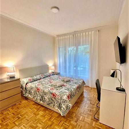Villarroel Habitaciones Barcelona Eksteriør billede