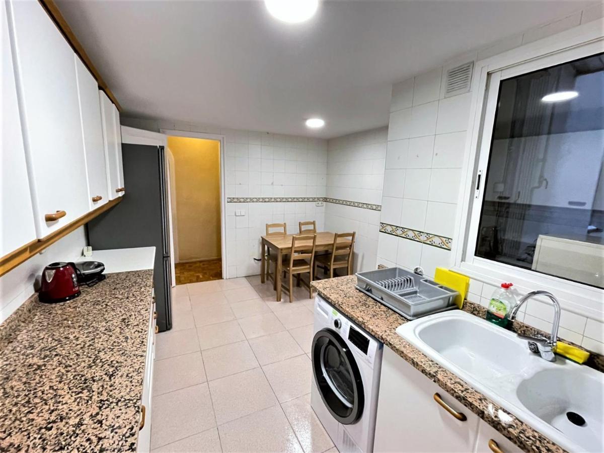 Villarroel Habitaciones Barcelona Eksteriør billede