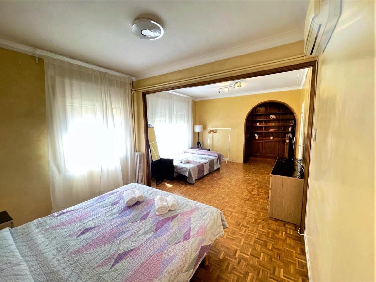 Villarroel Habitaciones Barcelona Eksteriør billede