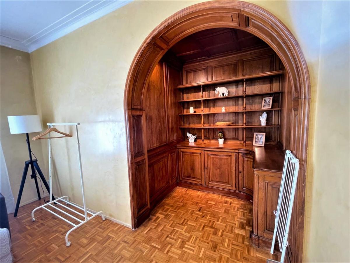 Villarroel Habitaciones Barcelona Eksteriør billede